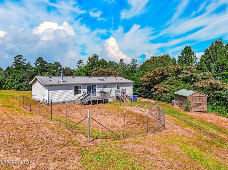 1414 Stony Point Rd, Knoxville, TN 37914