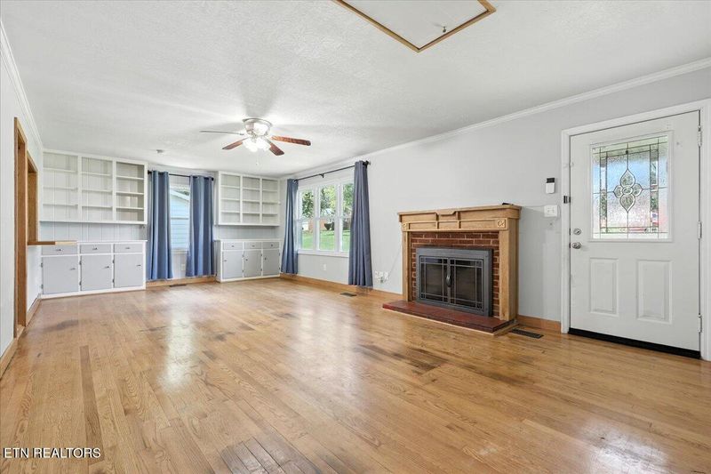 1416 Everett Ave, Maryville, TN 37804