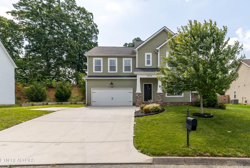 1416 Madison Oaks Rd, Knoxville, TN 37924