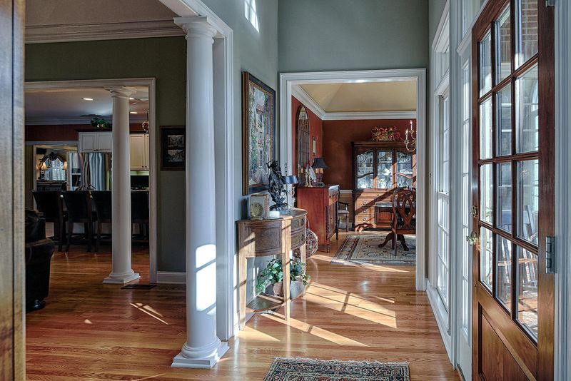 1416 Spring Pass Way, Knoxville, TN 37919