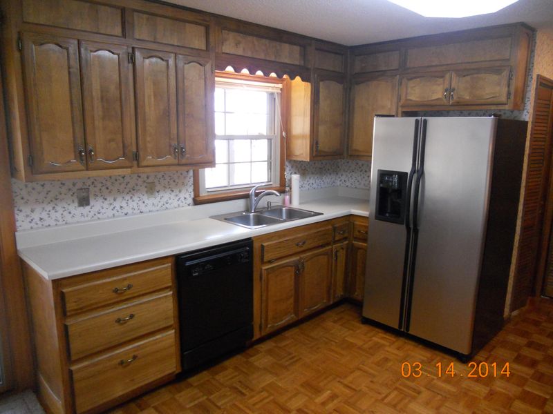 1417 Chestnut Ridge Dr, Lenoir City, TN 37771