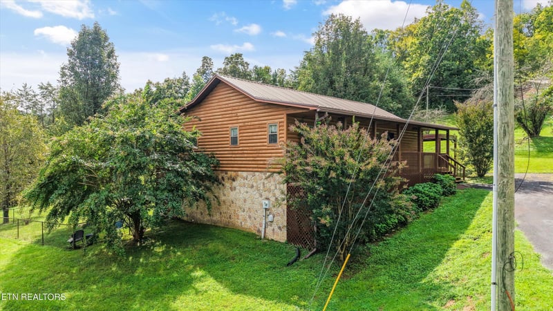 1417 Tiffany Cove Way, Sevierville, TN 37862