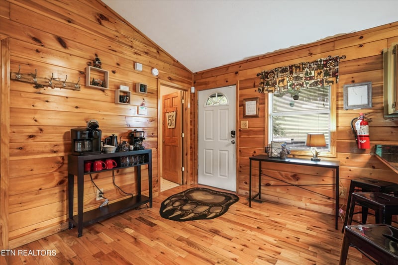 1417 Tiffany Cove Way, Sevierville, TN 37862