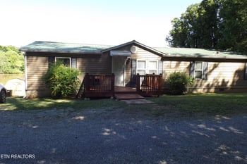 1418 E Pearly Smith Rd, Louisville, TN 37777