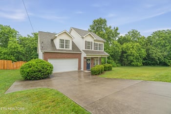 1419 Hickey Rd, Knoxville, TN 37932