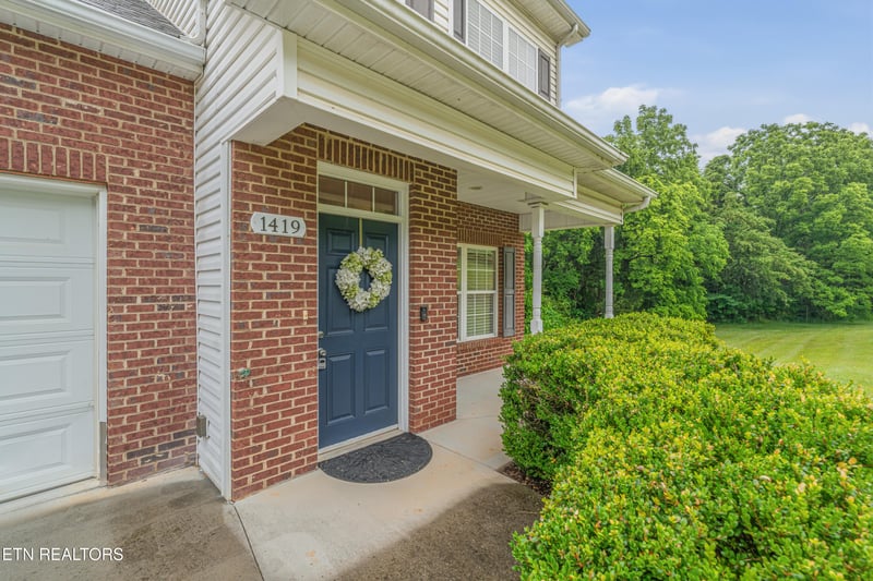 1419 Hickey Rd, Knoxville, TN 37932