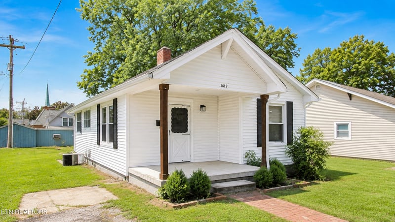 1419 Perkins St, Alcoa, TN 37701