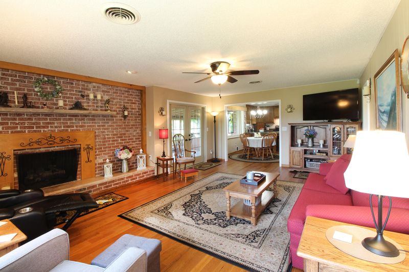 1419 Snapp Rd, Sevierville, TN 37862