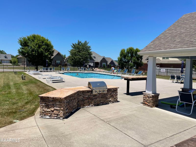 142 Cape Lookout Light, Loudon, TN 37774