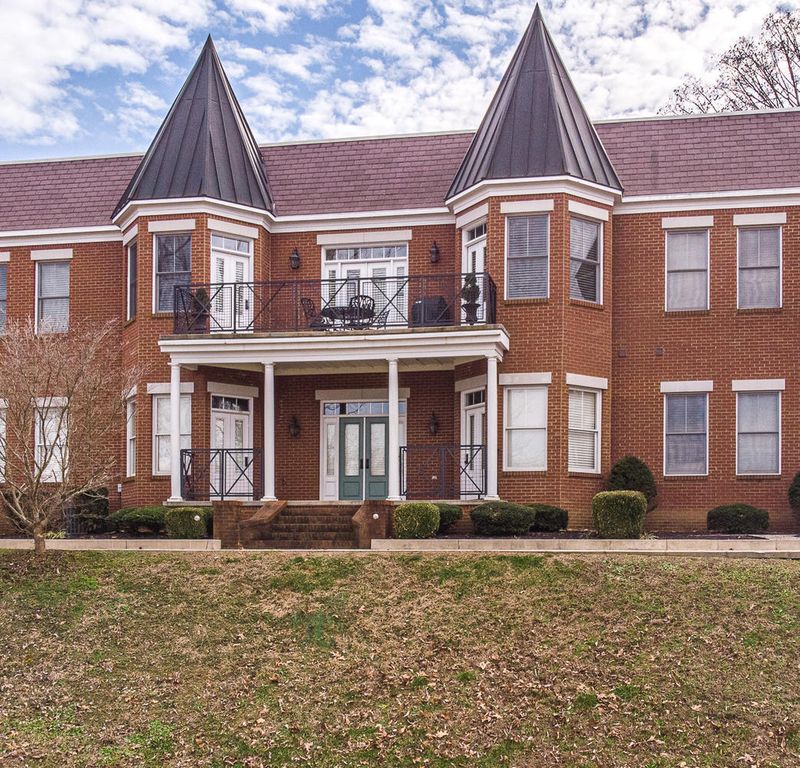 142 Claygate Ct, Kingston, TN 37763