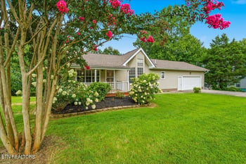 142 Oak Dr, Kingston, TN 37763