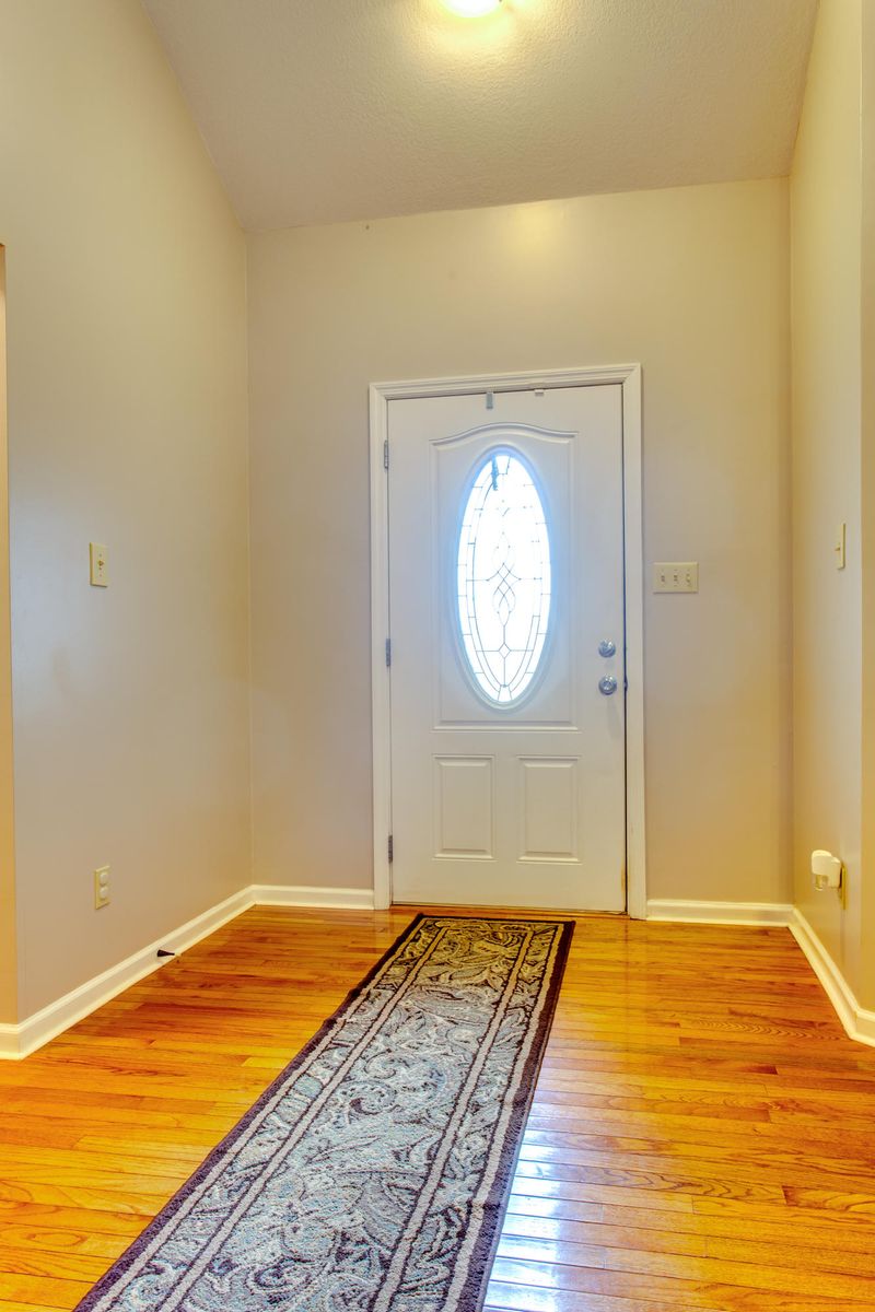 1420 Broadview Cir, Sevierville, TN 37876