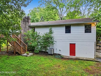 1420 Buxton Dr, Knoxville, TN 37922