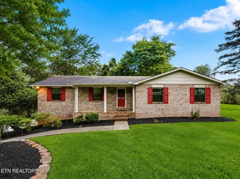 1420 Buxton Dr, Knoxville, TN 37922