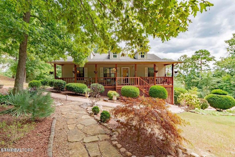 1420 Park Ln, Sevierville, TN 37876