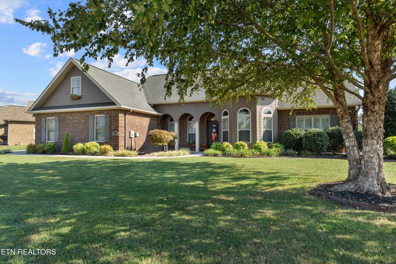 1420 St Thomas Way, Alcoa, TN 37701