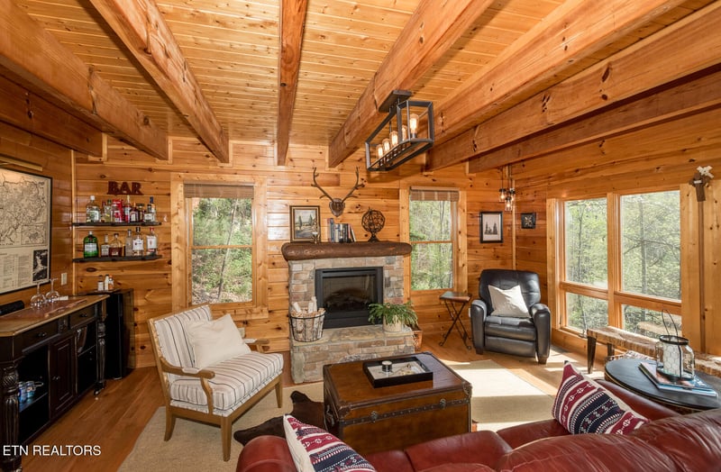 1420 Zachary Thomas Ln, Pigeon Forge, TN 37876