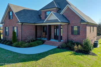 1421 Edenbridge Dr, Alcoa, TN 37701