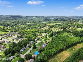 1421 Mount Vista Dr, Knoxville, TN 37920
