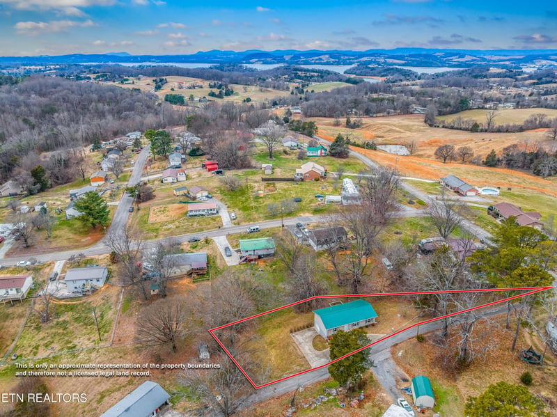 1423 Guinn Rd, Talbott, TN 37877