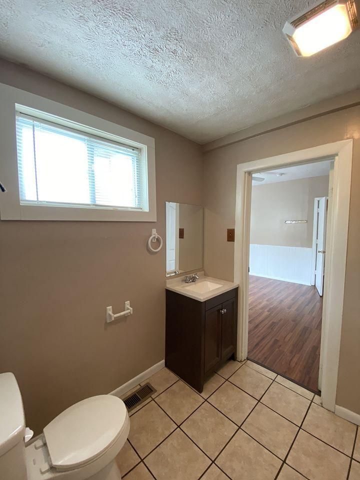 1423 Harvey St, Knoxville, TN 37917