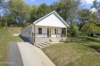1423 Nolan Ave, Knoxville, TN 37921