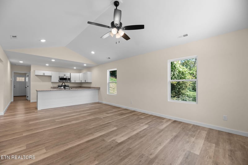 1423 Nolan Ave, Knoxville, TN 37921