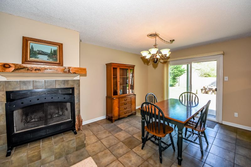 1424 Carowinds Cir, Maryville, TN 37803