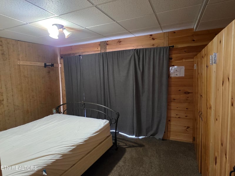 1425 Nicoha Blvd, Sevierville, TN 37876