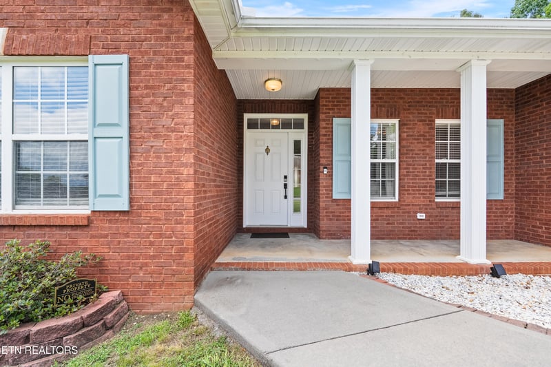 1426 Benjamin Blvd, Sevierville, TN 37876