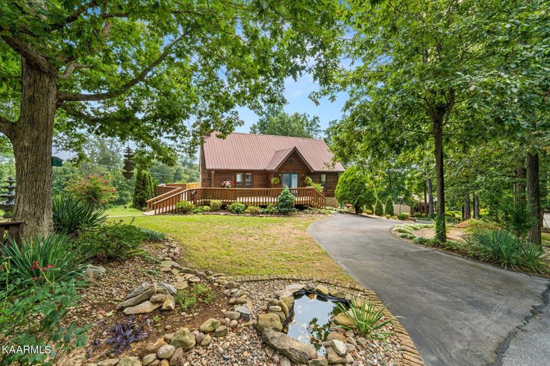1426 Park Ln, Sevierville, TN 37876
