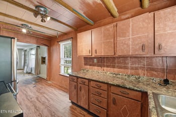 1426 Remsen St, Alcoa, TN 37701