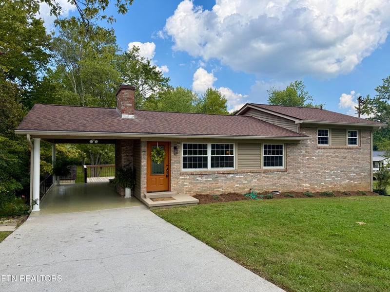 1427 Creekwood Dr, Knoxville, TN 37918