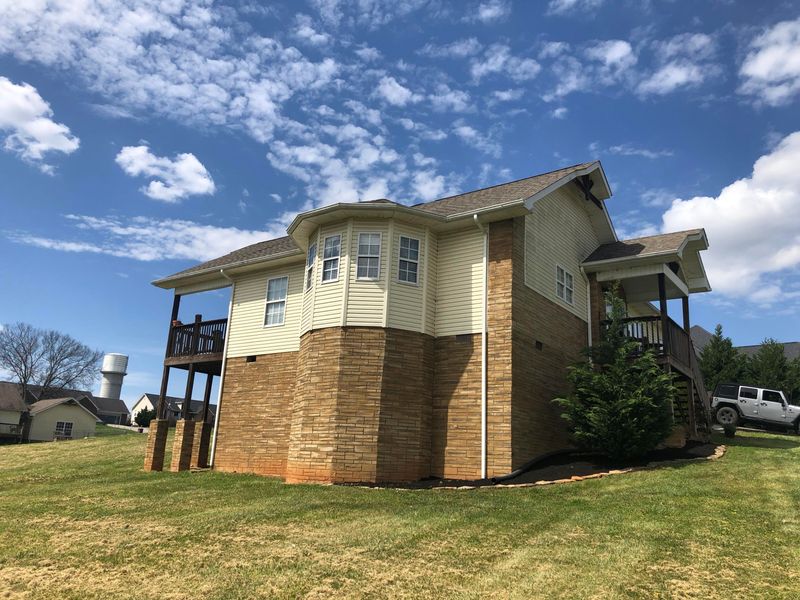 1427 Korey Blvd, Sevierville, TN 37876
