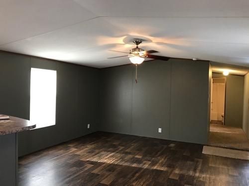 1428 Elms Springs Ridge Rd, Washburn, TN 37888