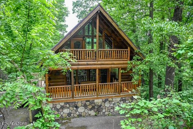 1428 Indian Ct, Sevierville, TN 37876