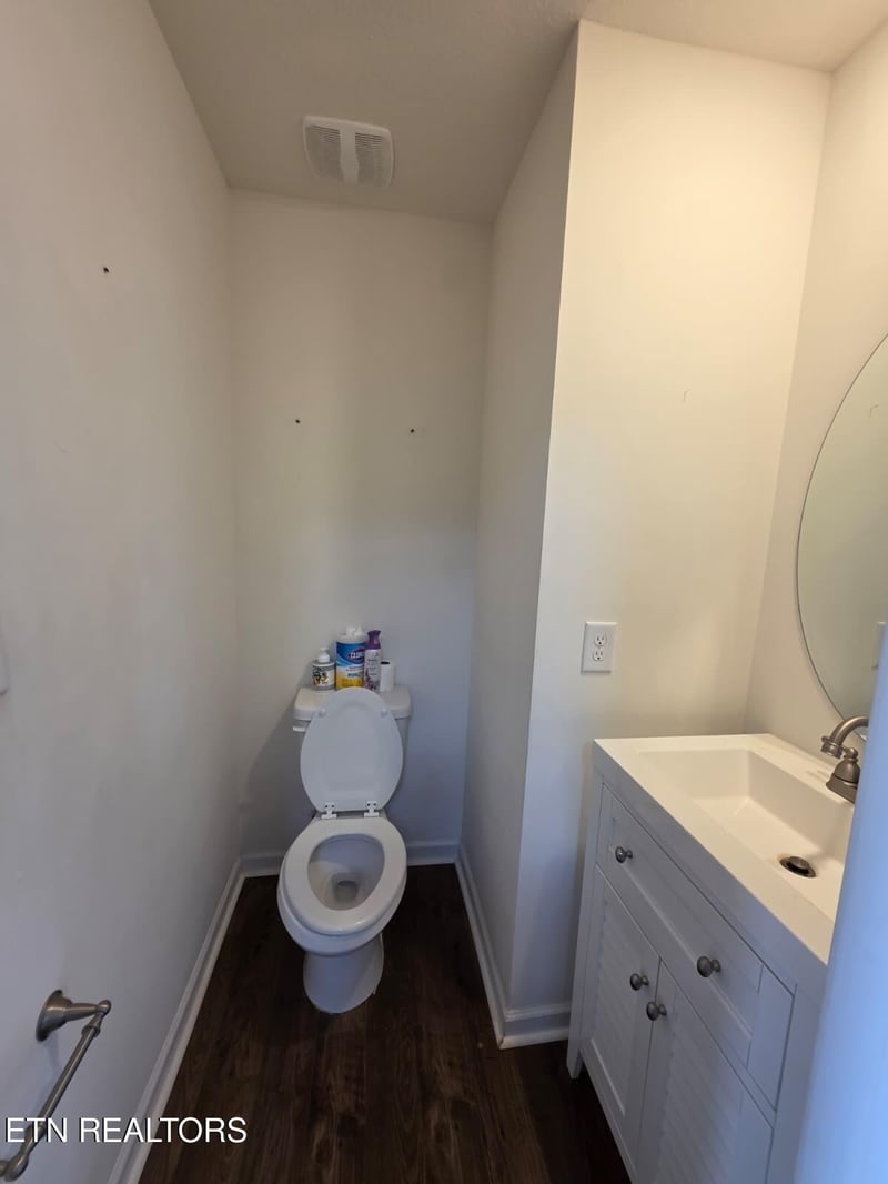 1428 Ridge Estates Dr, Athens, TN 37303