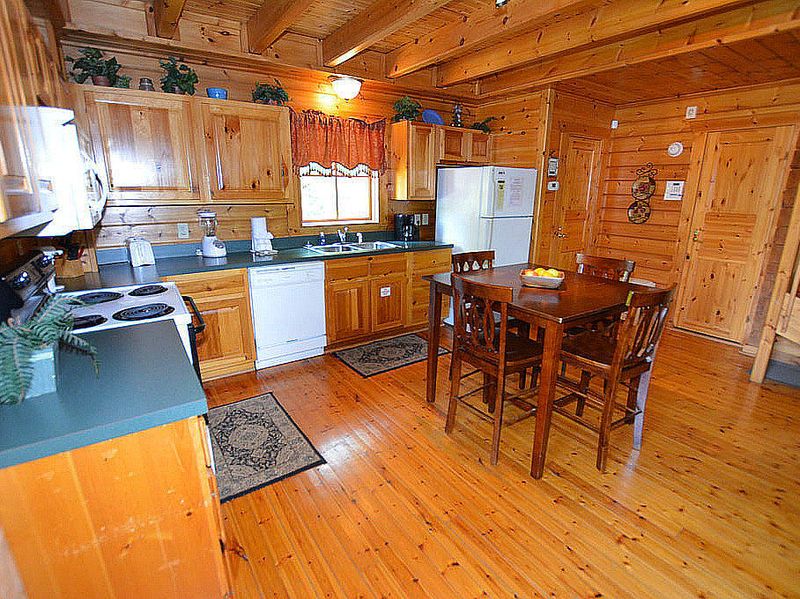 1429 Cupid Way, Sevierville, TN 37876