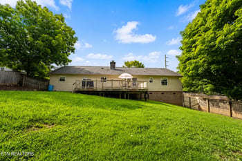 1429 Farrington Dr, Knoxville, TN 37923