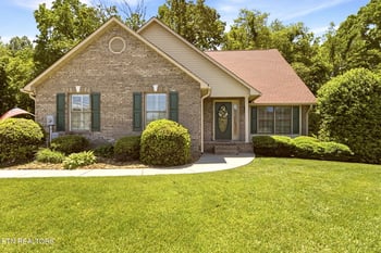 143 Cheshire Dr, Andersonville, TN 37705