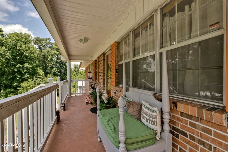 143 County Road 711, Athens, TN 37303