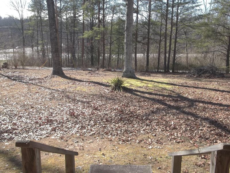 143 County Seat Rd, Crossville, TN 38555