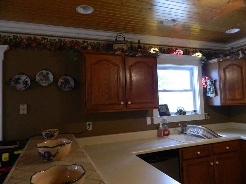 143 E Cumberland Ln, Speedwell, TN 37870