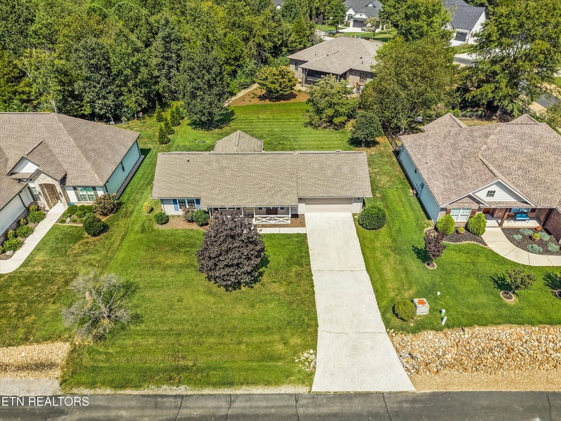 143 Elokwa Way, Loudon, TN 37774