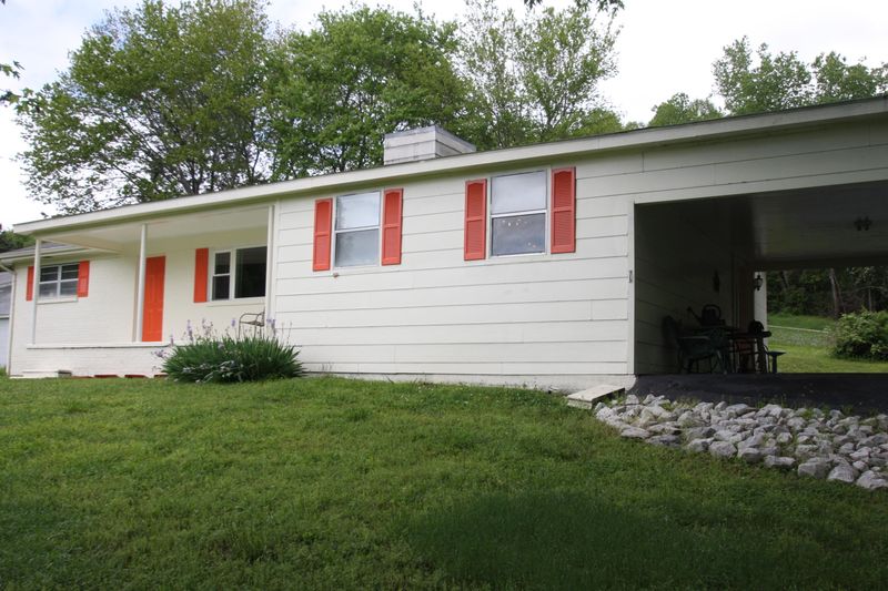 143 Highland Way, Harriman, TN 37748