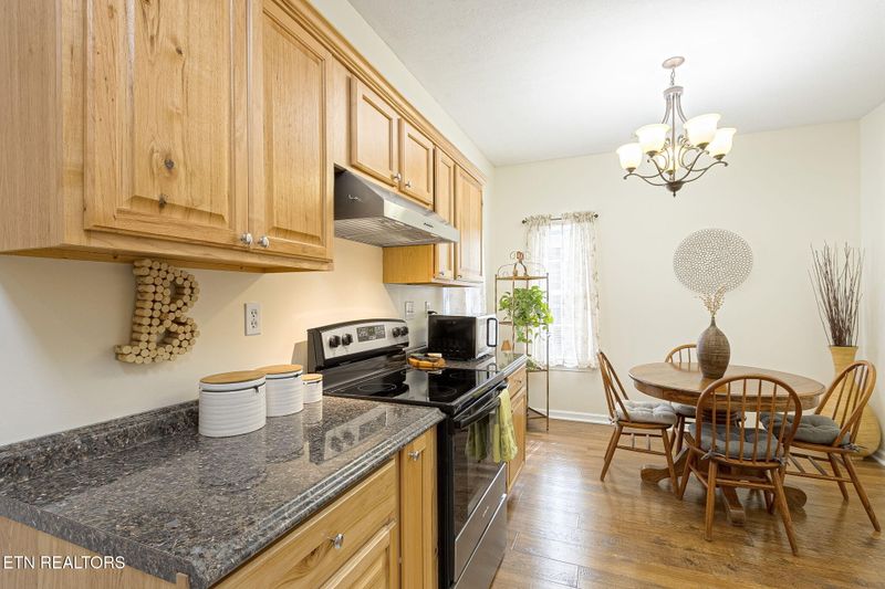 143 Manhattan Ave, Oak Ridge, TN 37830
