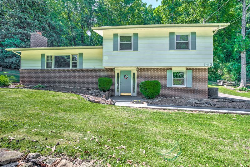 143 Nebraska Ave, Oak Ridge, TN 37830