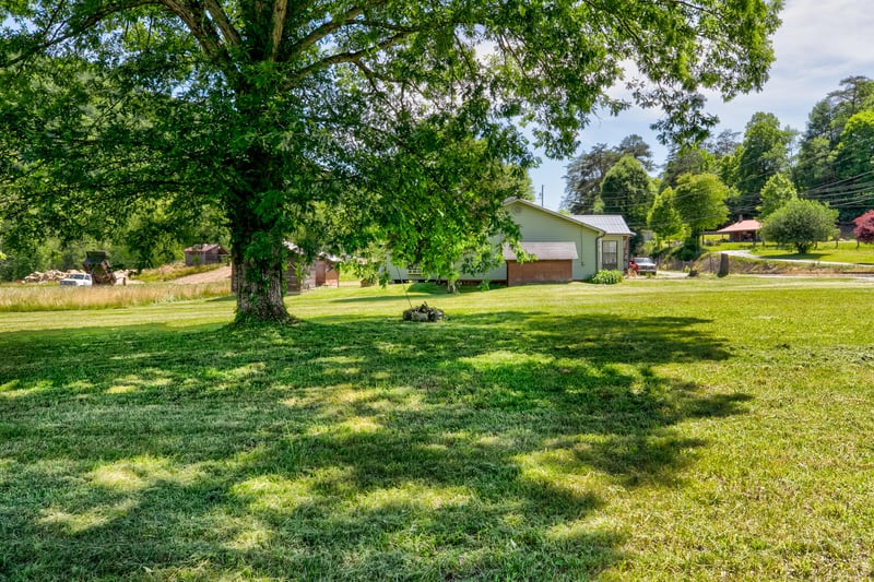 143 Rigney Ln, Newcomb, TN 37819