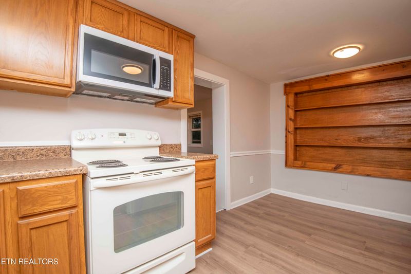 143 Shubert St, Kingston, TN 37763