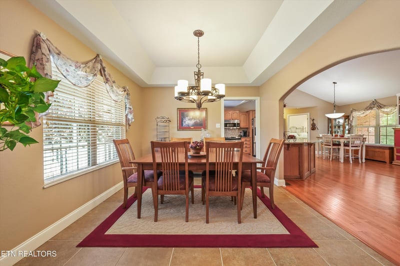1432 Chessingham Dr, Maryville, TN 37801